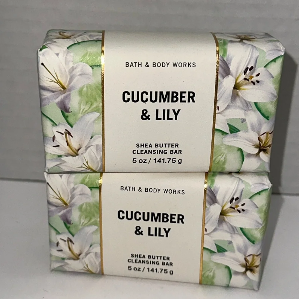 2‎ Bath & Body Works CUCUMBER LILY Shea Butter Cleansing Bar Soap Wash (5 oz)